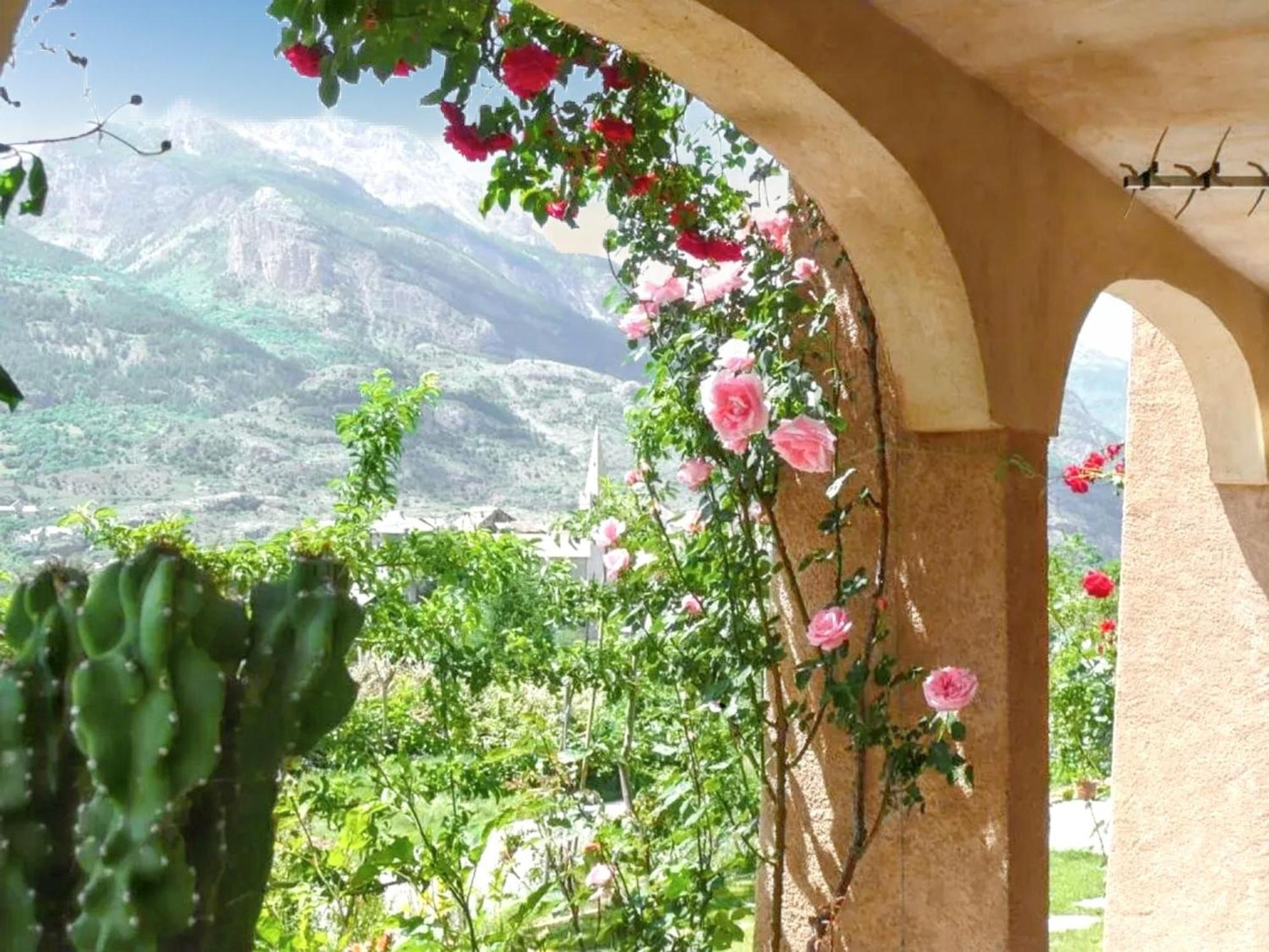 Appartement Paisible A Saint-Crepin Avec Vue Sur La Montagne Exteriér fotografie